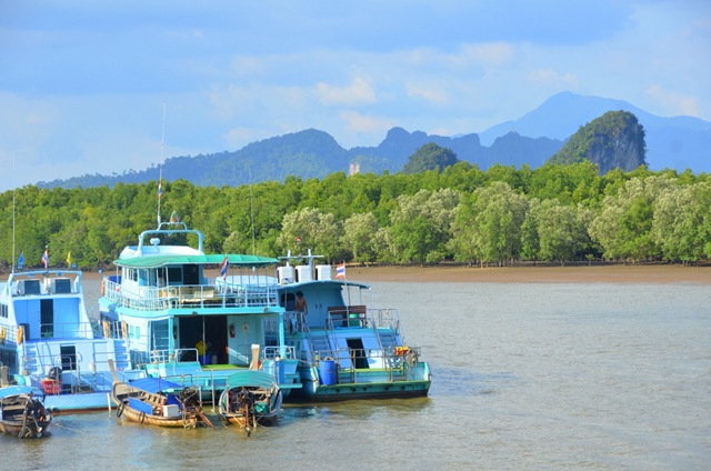 Krabi - Pêcheurs Thaïlande ONE_5970