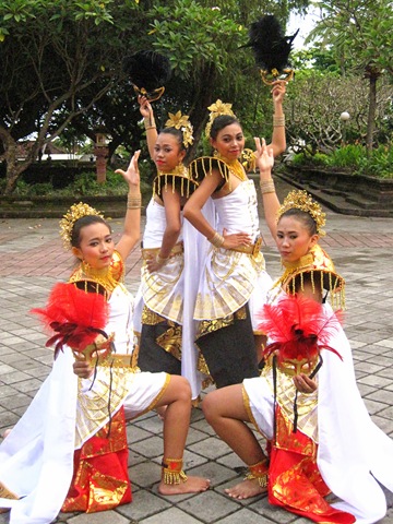 Danse Traditionnelle Bali Indonésie IMG_5783