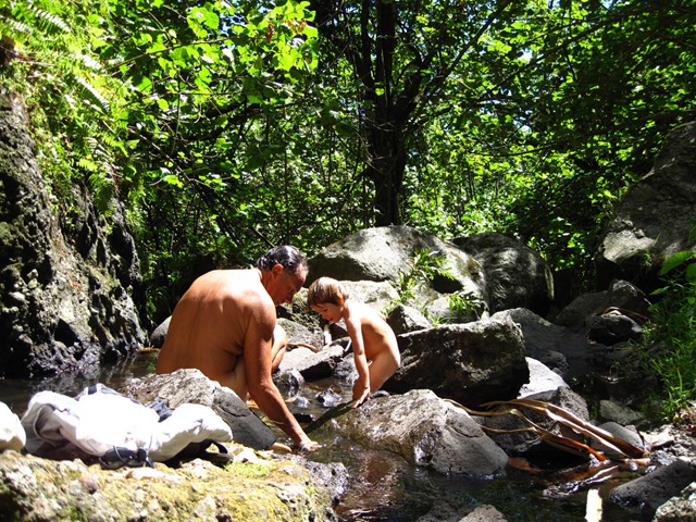 bain dans la riviere bain dans la riviere
