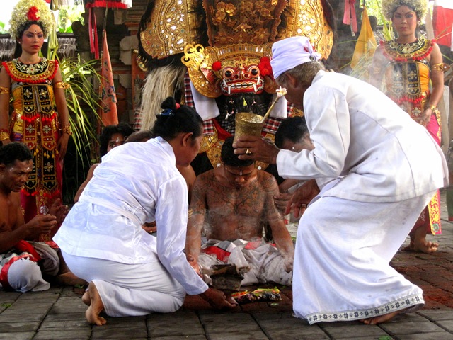 Barong dance Indonesia IMG_6428